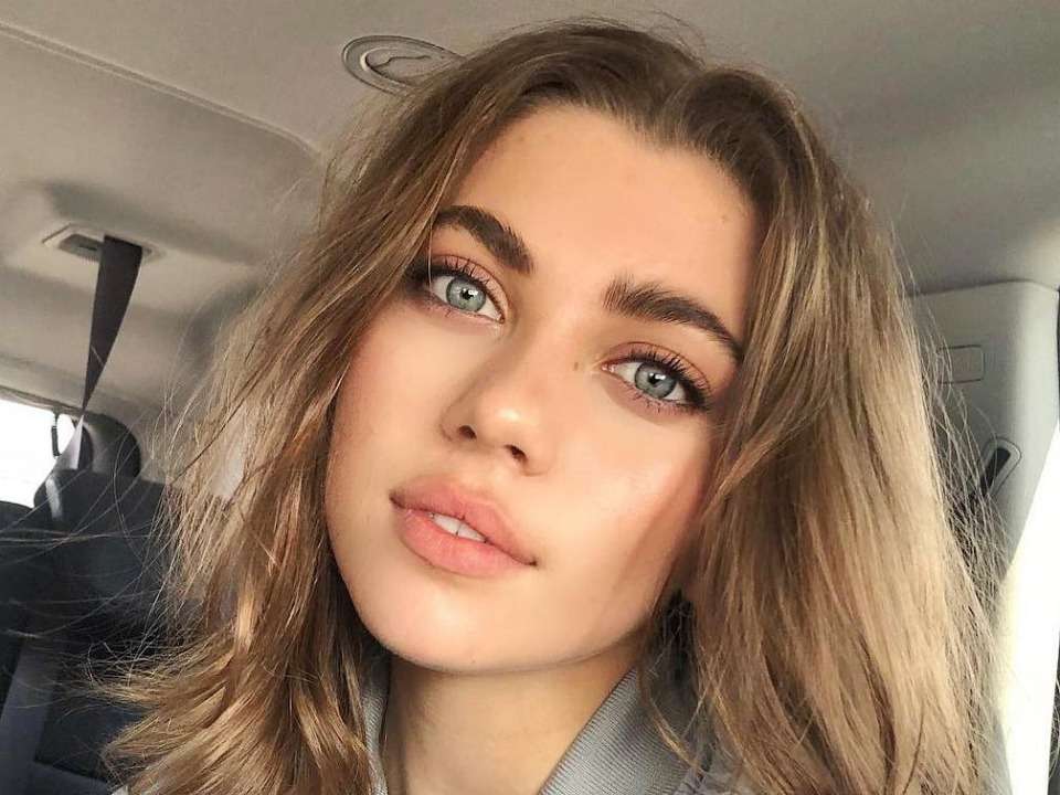 Amelie Zilber nue - Photo leaked