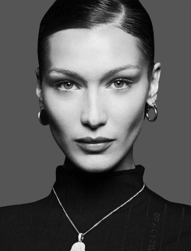 Bella Hadid nue - Photo leaked