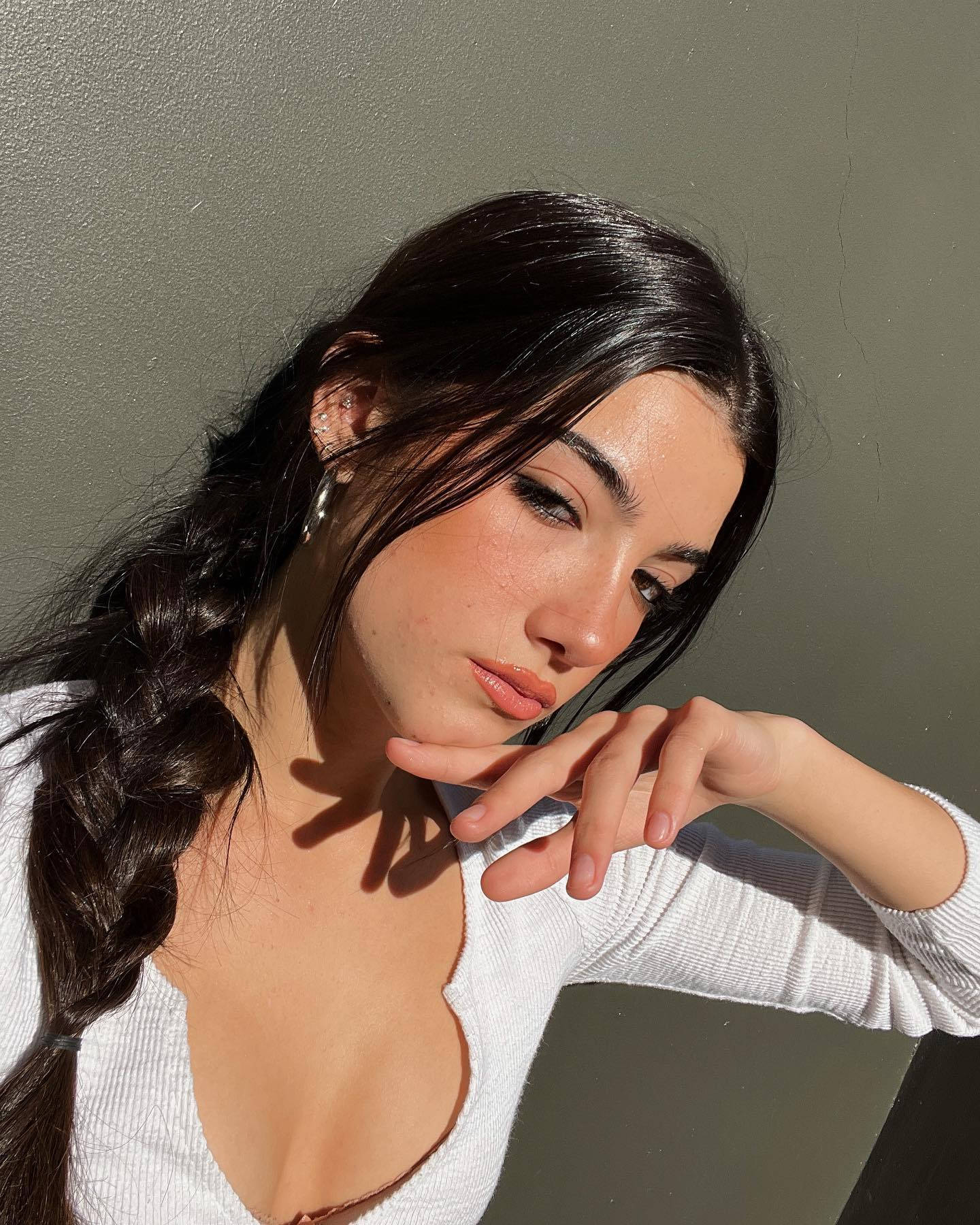 Charli D'Amelio nue - Photo leaked