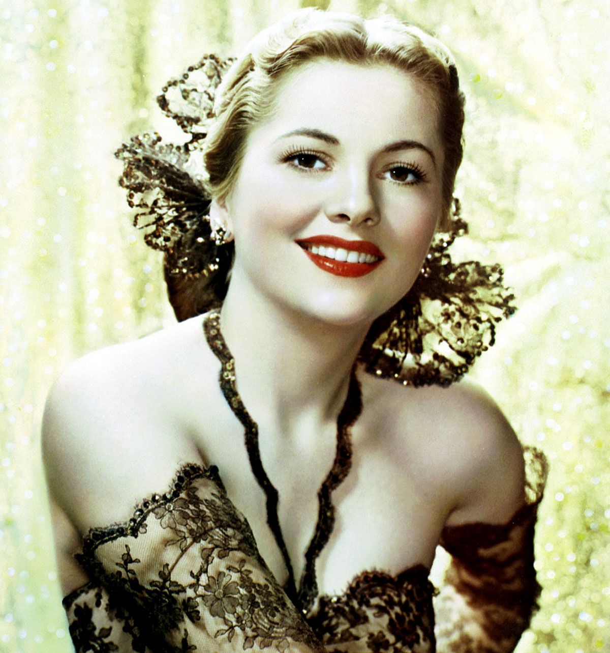 Joan Fontaine nue - Photo leaked