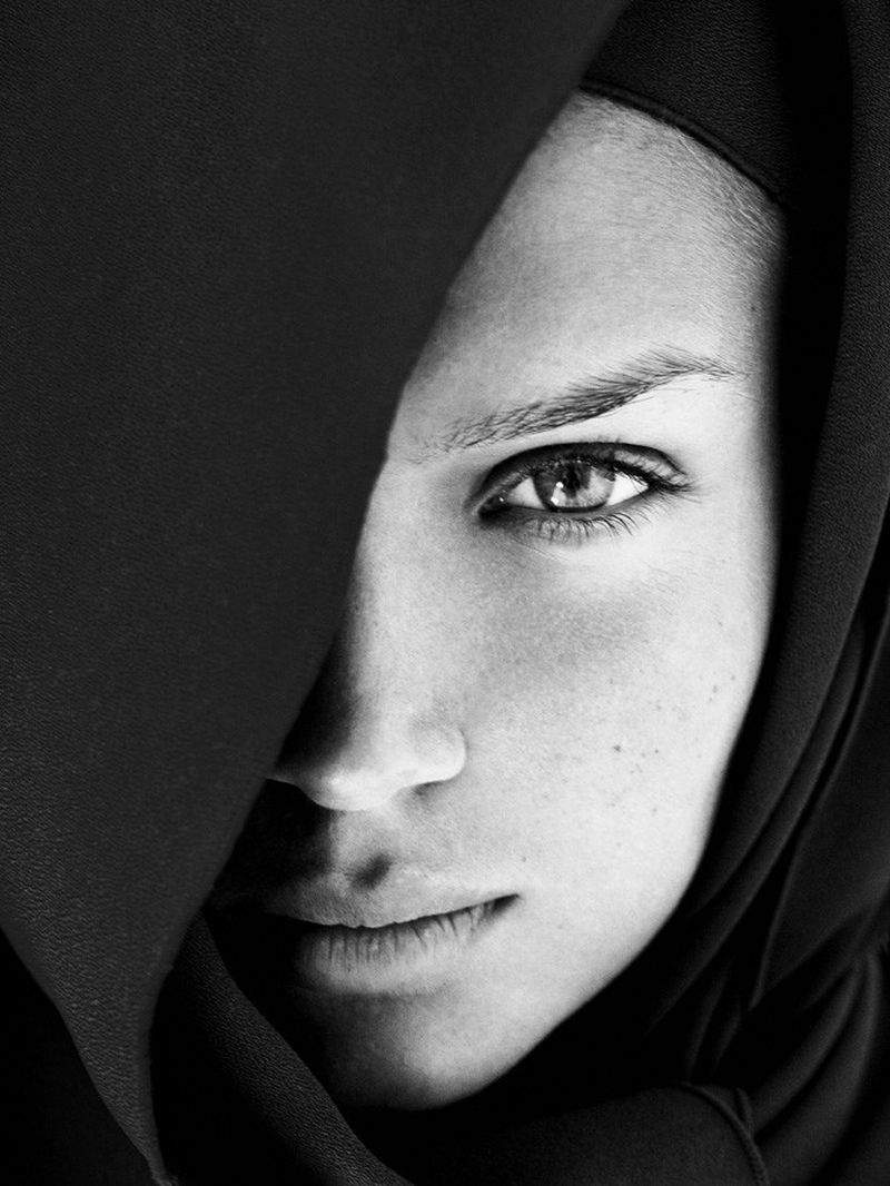 Josephine Skriver nue - Photo leaked