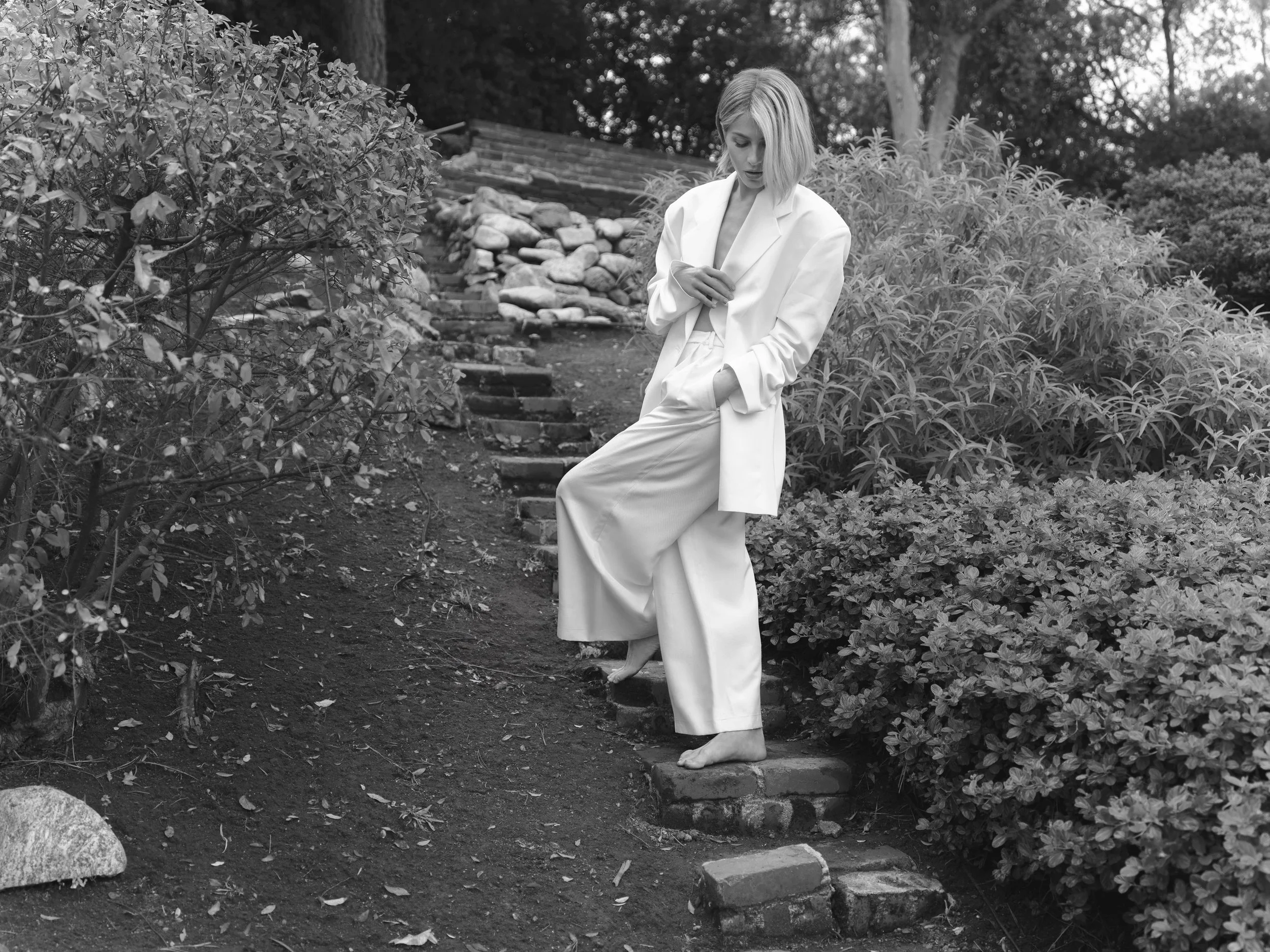 Julianne Hough nue - Photo leaked